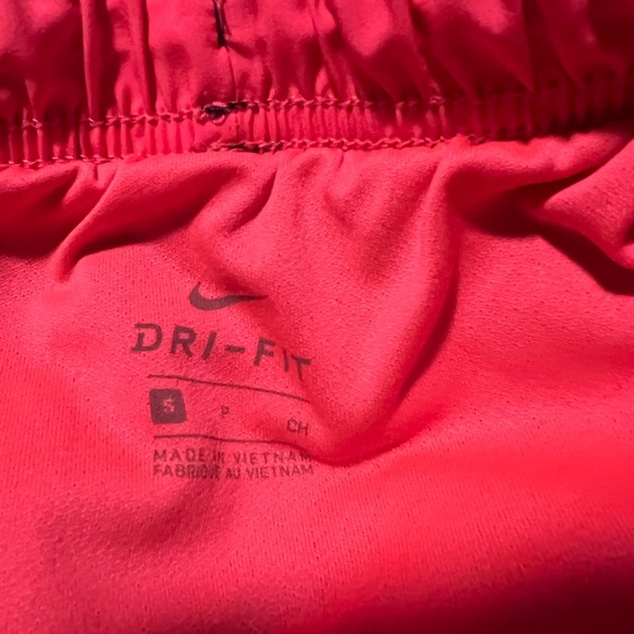 Nike women’s running Tempo shorts Lot of Four Size Small - Picture 6 of 6